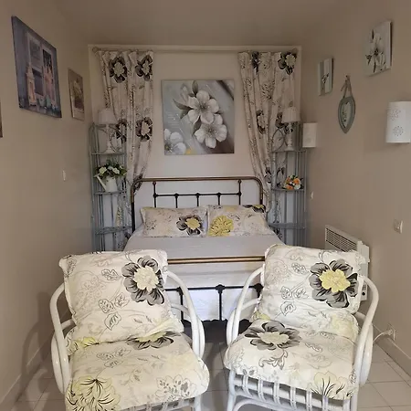 Le Pavillon De La Briere فندق مبيت وإفطار